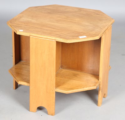 LOT 2339
