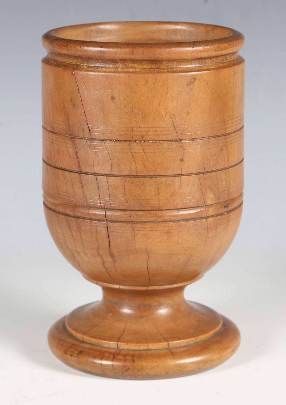 LOT 2528
