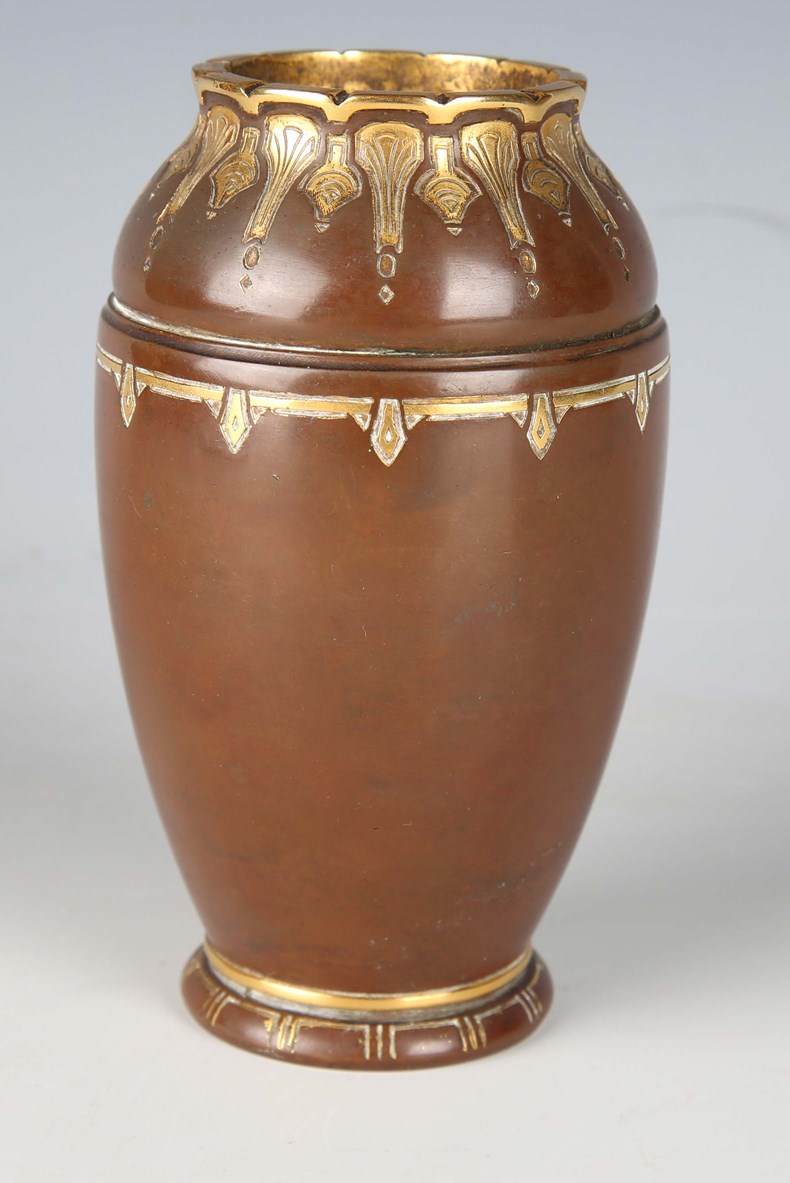 LOT 2662