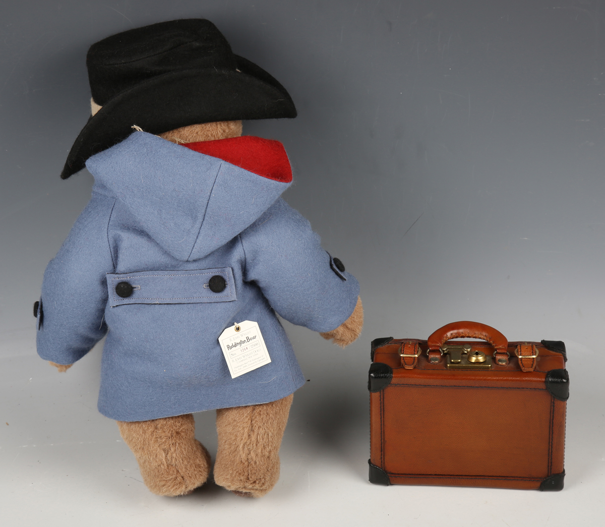 An R. John Wright limited edition Paddington Bear, No. 1264