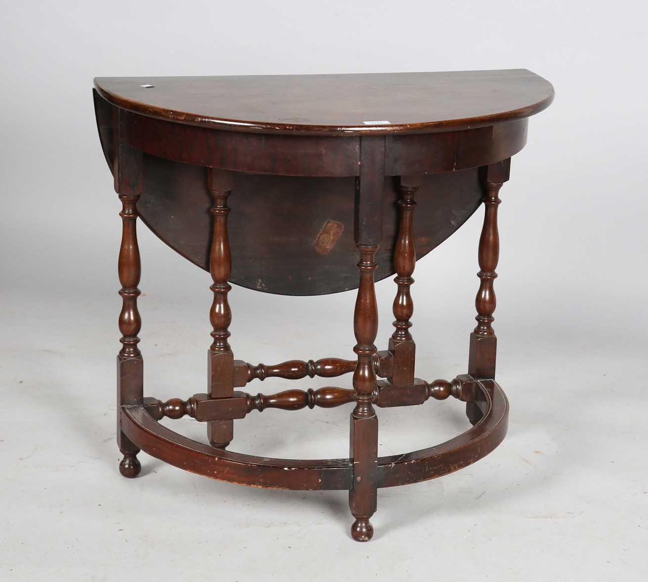 LOT 2127