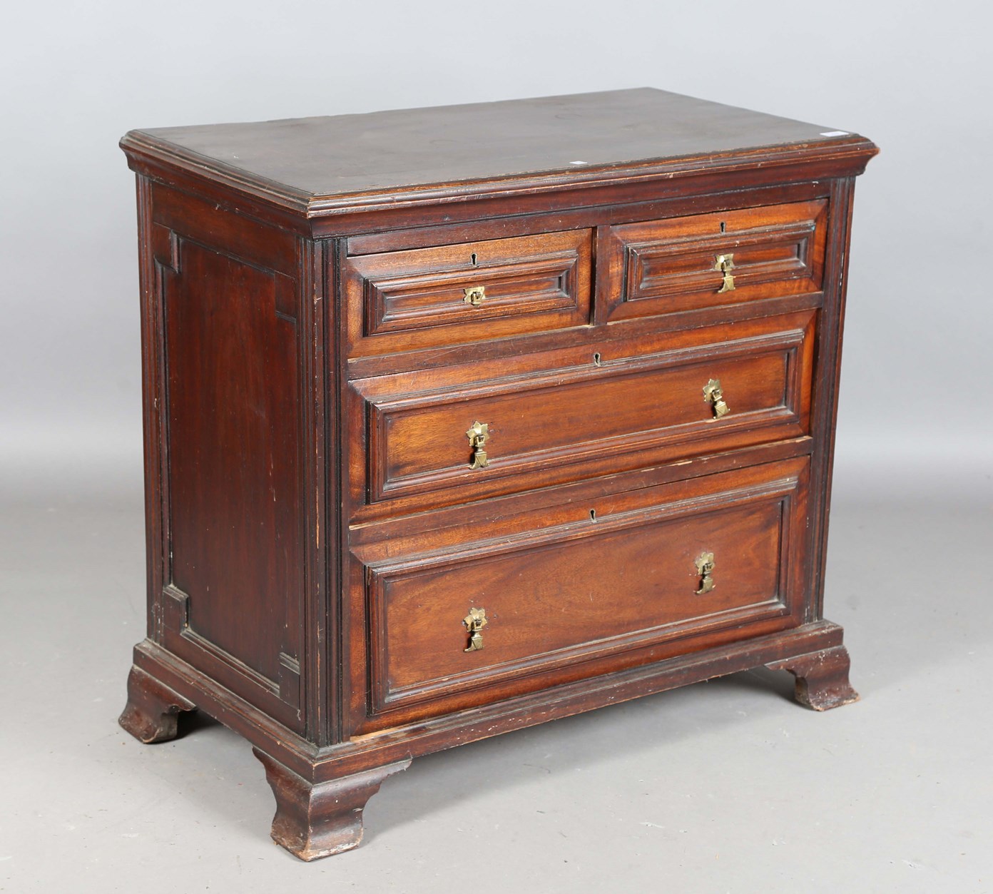 LOT 2132