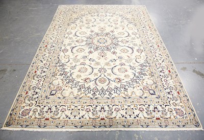 LOT 2907