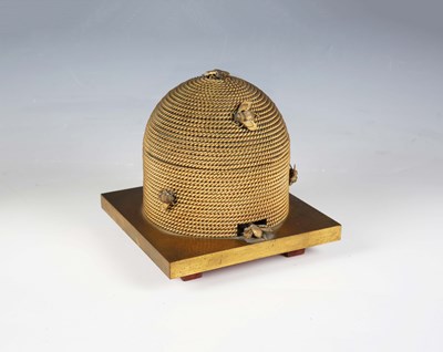 LOT 2352