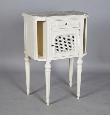 LOT 2174