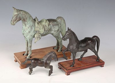 LOT 2561