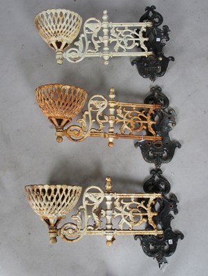 LOT 2574