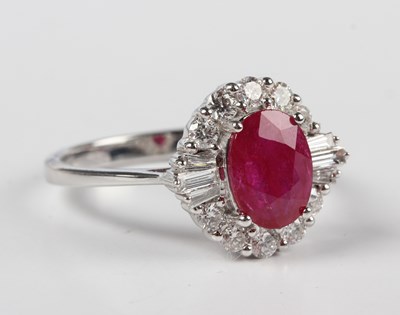 LOT 635