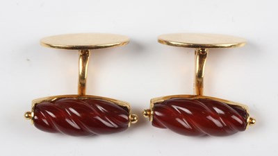 LOT 688