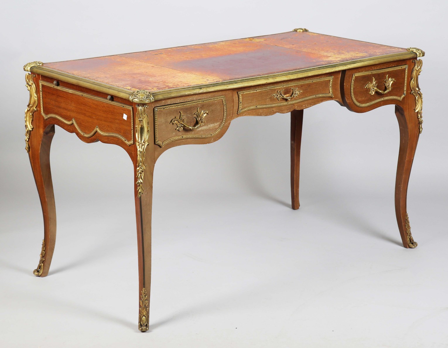 LOT 2040