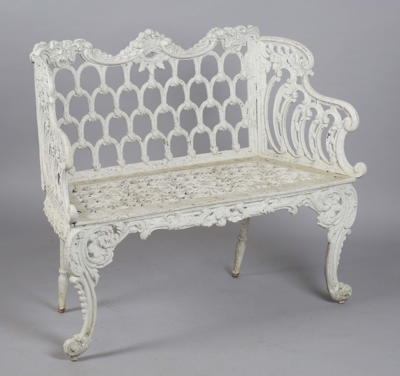 LOT 2075