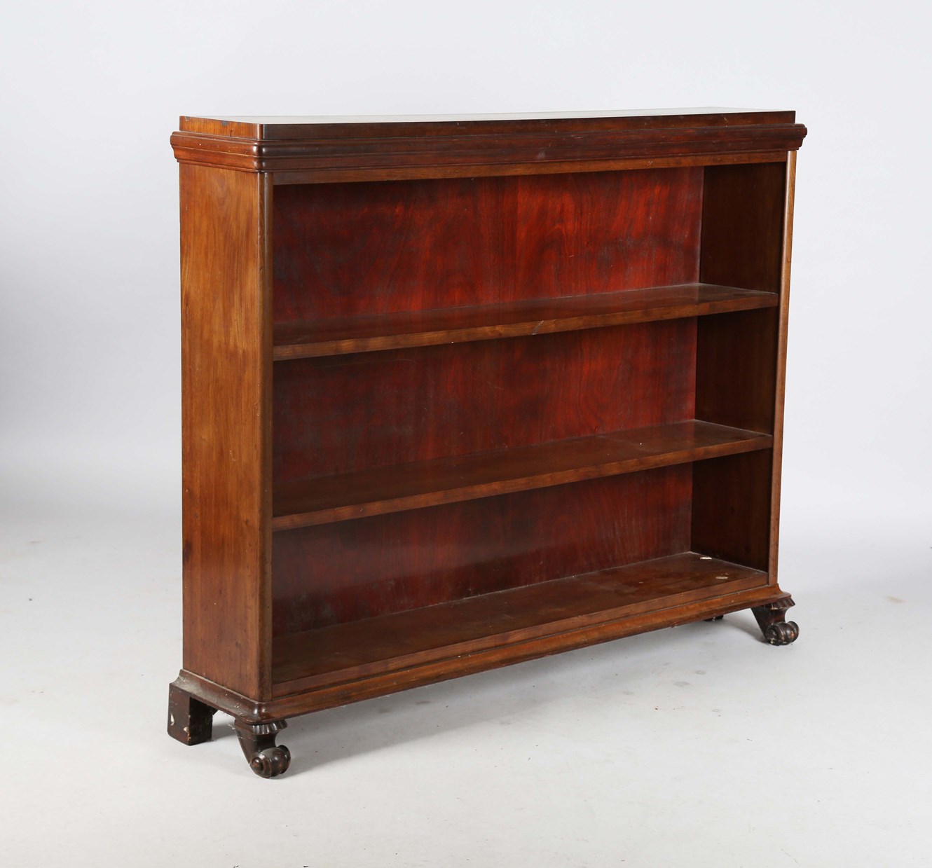 LOT 2077