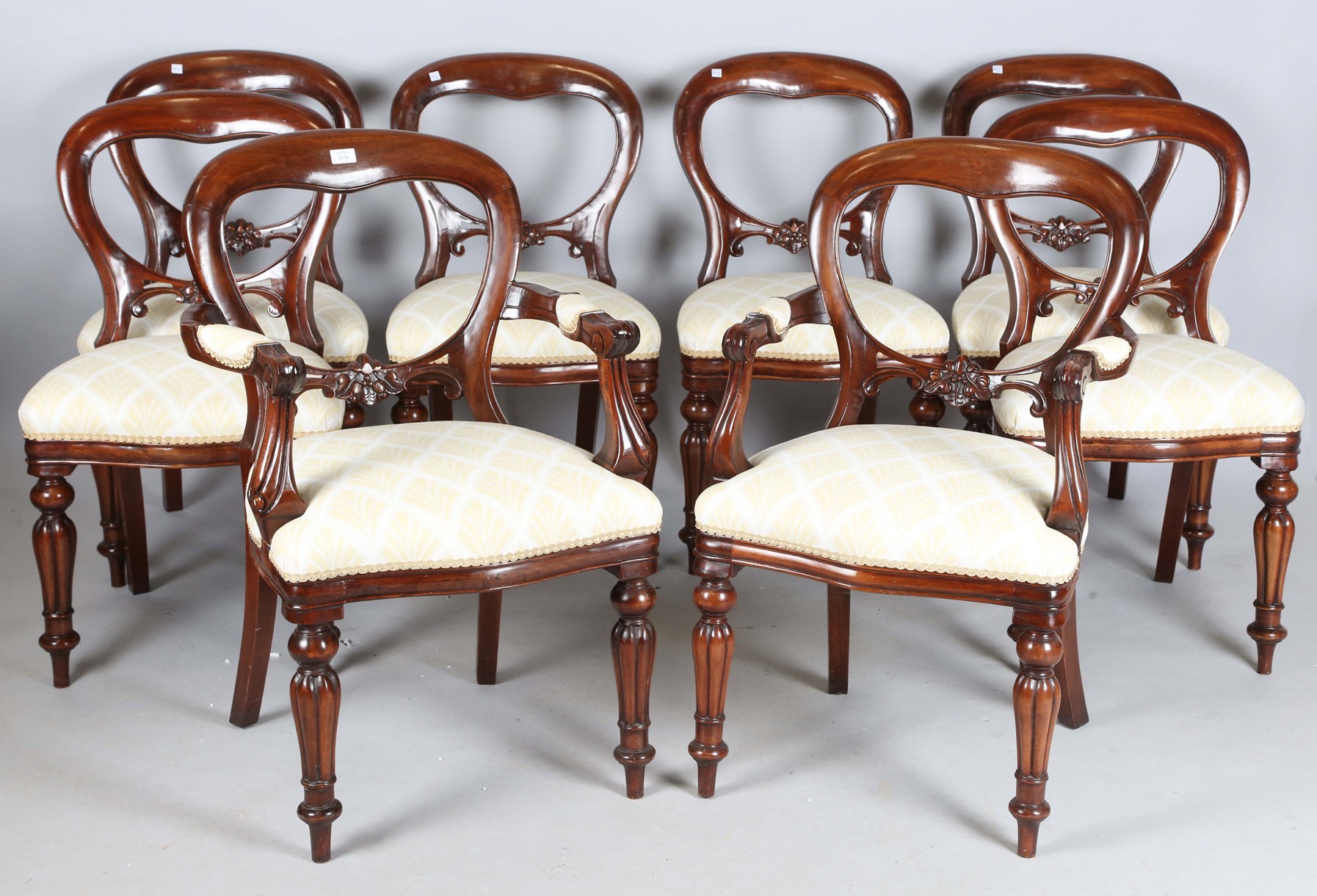 LOT 2176