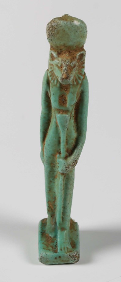 LOT 2374