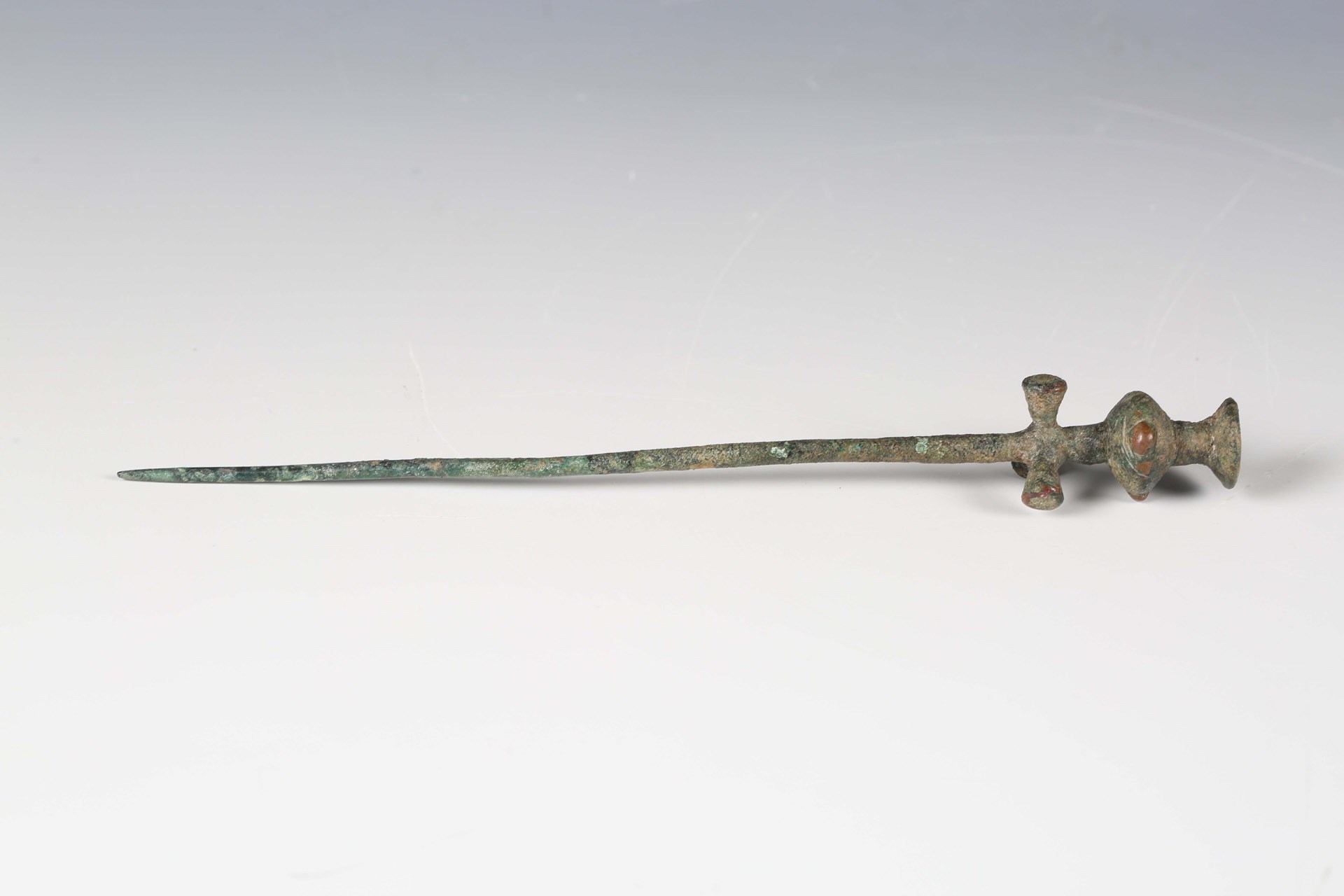 LOT 2382