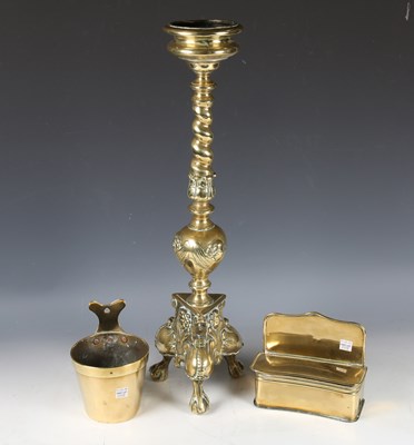 LOT 2572