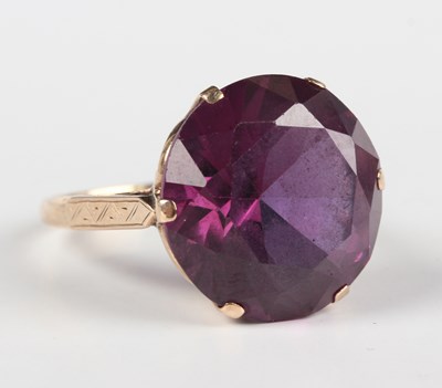 LOT 592