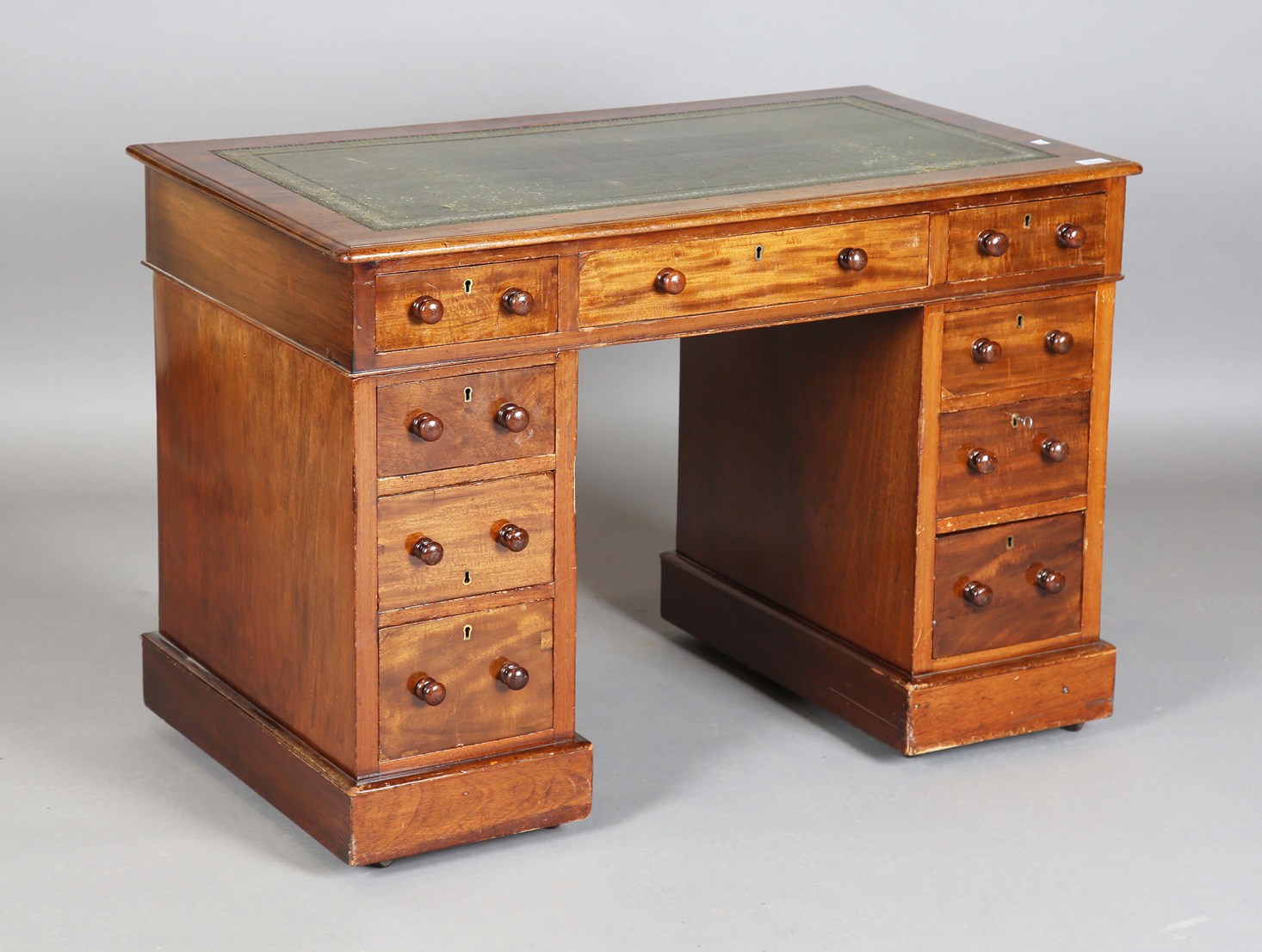 LOT 2041