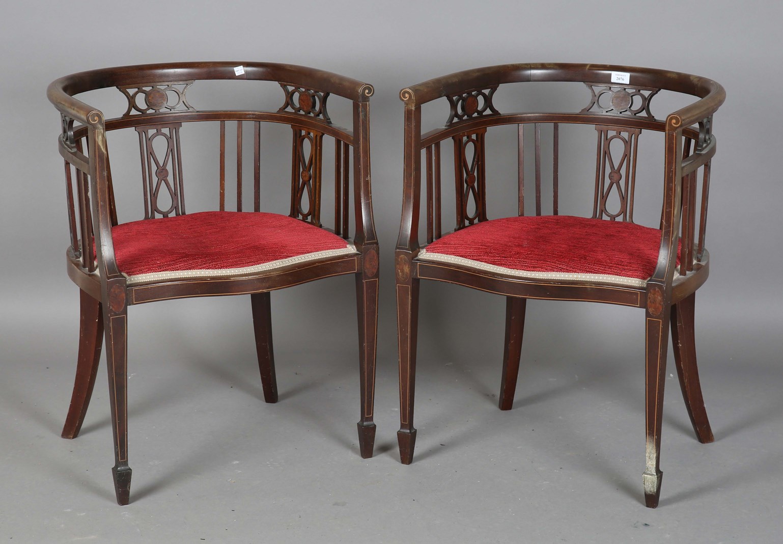 LOT 2076
