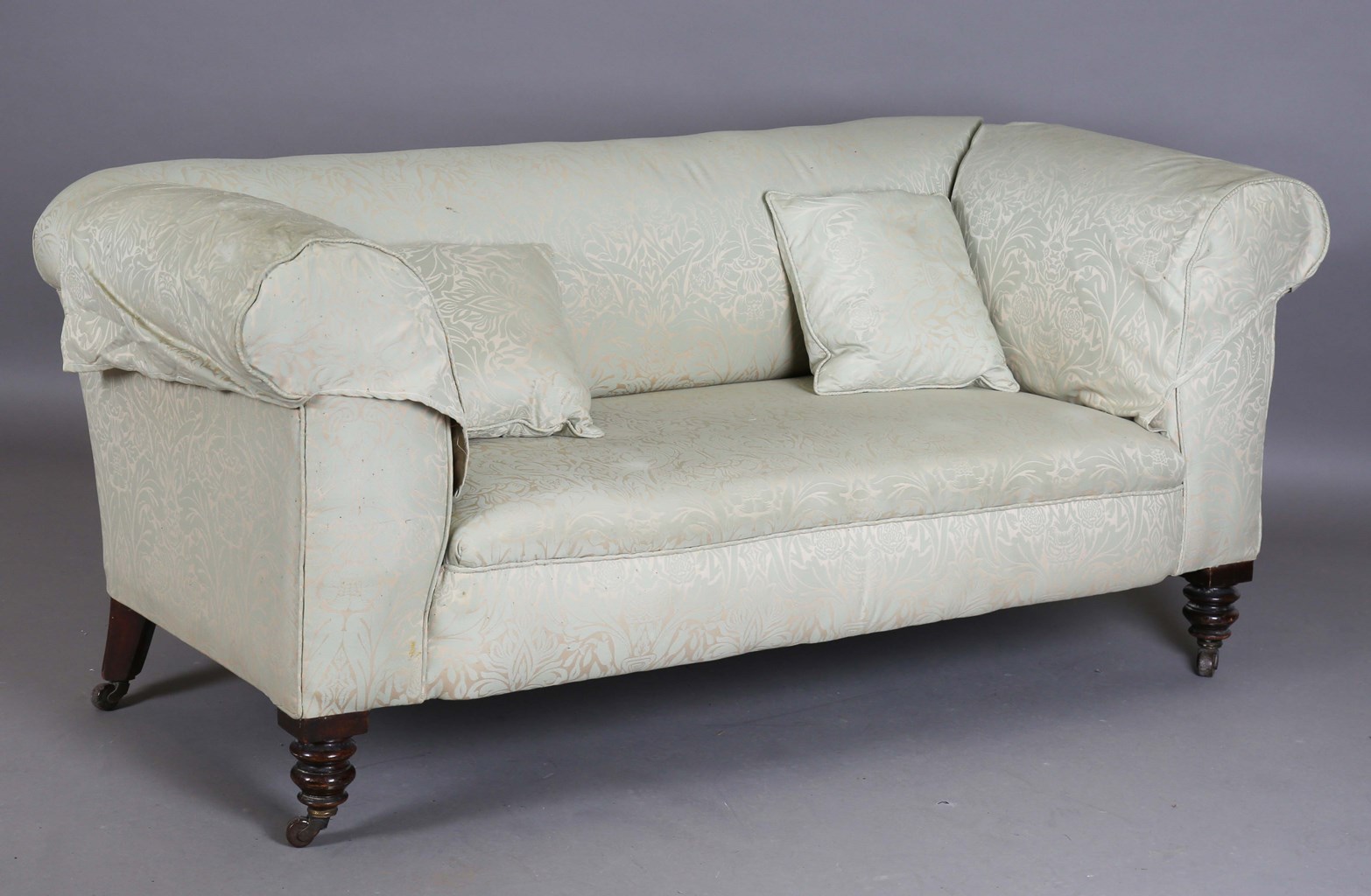 LOT 2081