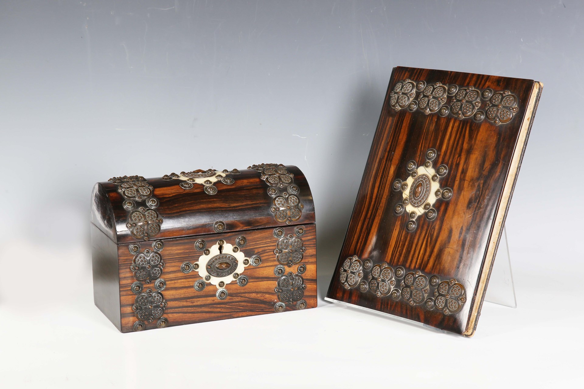 LOT 2507