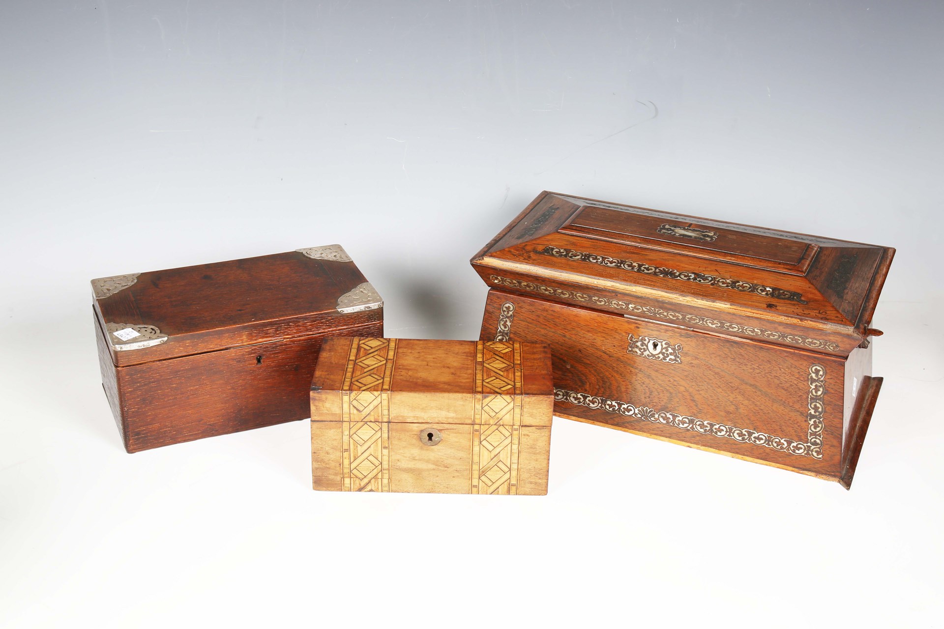 LOT 2557