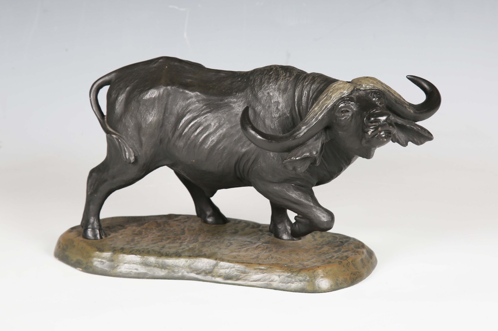 LOT 2576