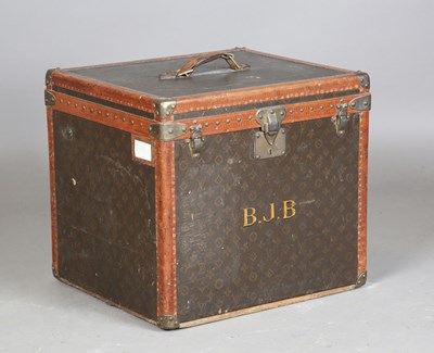 LOT 2586