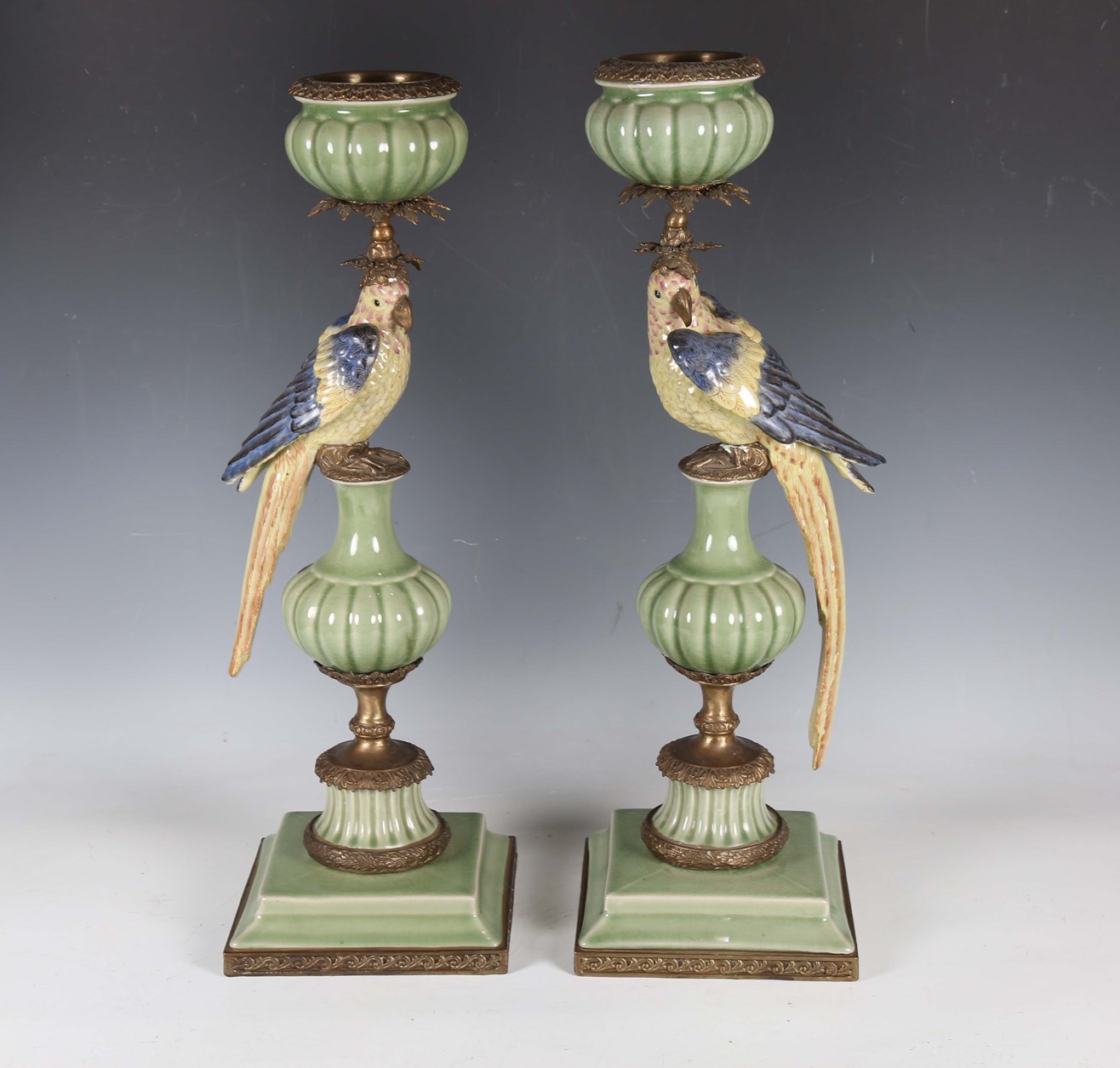 LOT 2605