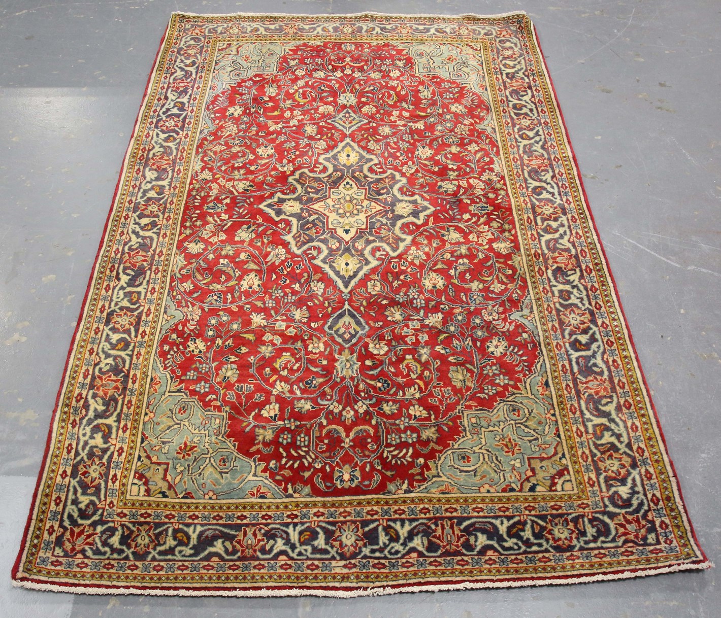 LOT 2902