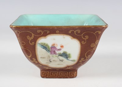 LOT 1305