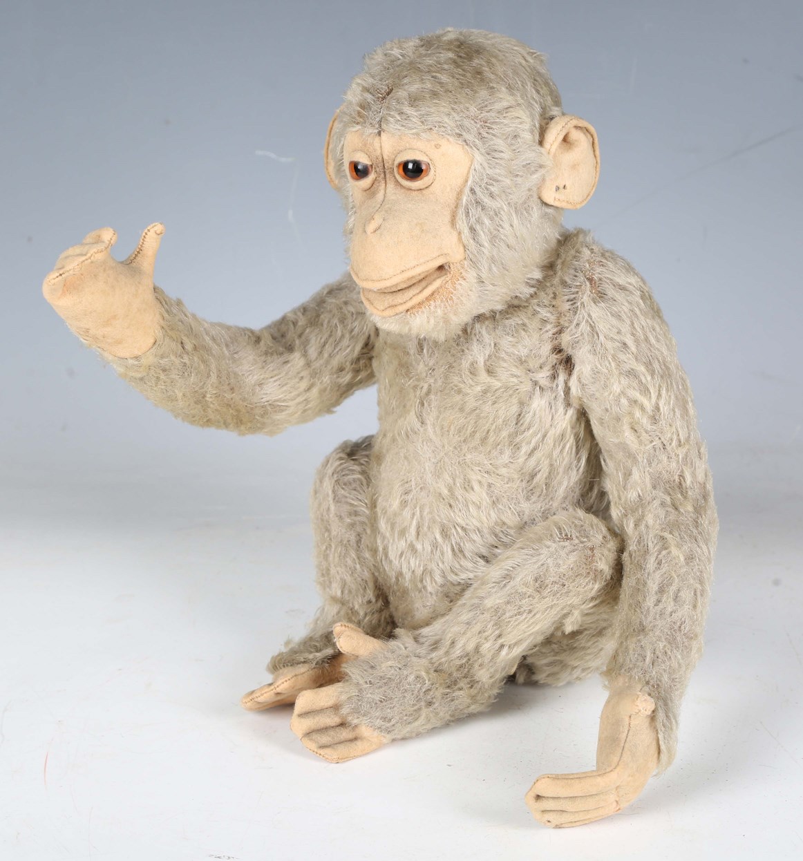 LOT 260