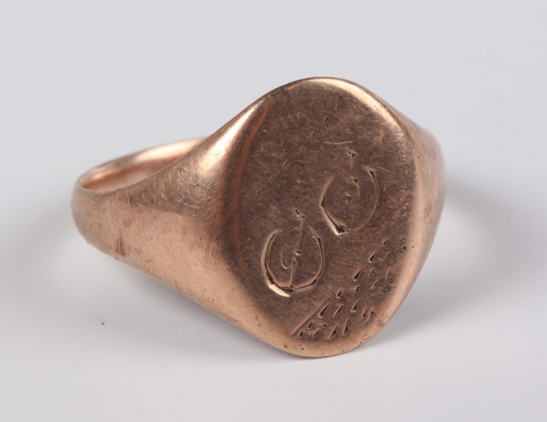 LOT 569