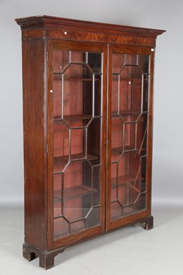 LOT 2092