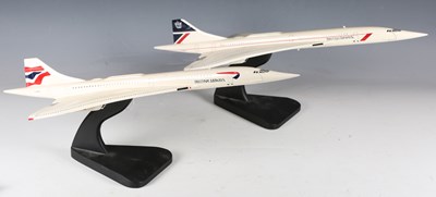 LOT 2332