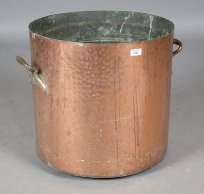 LOT 2585
