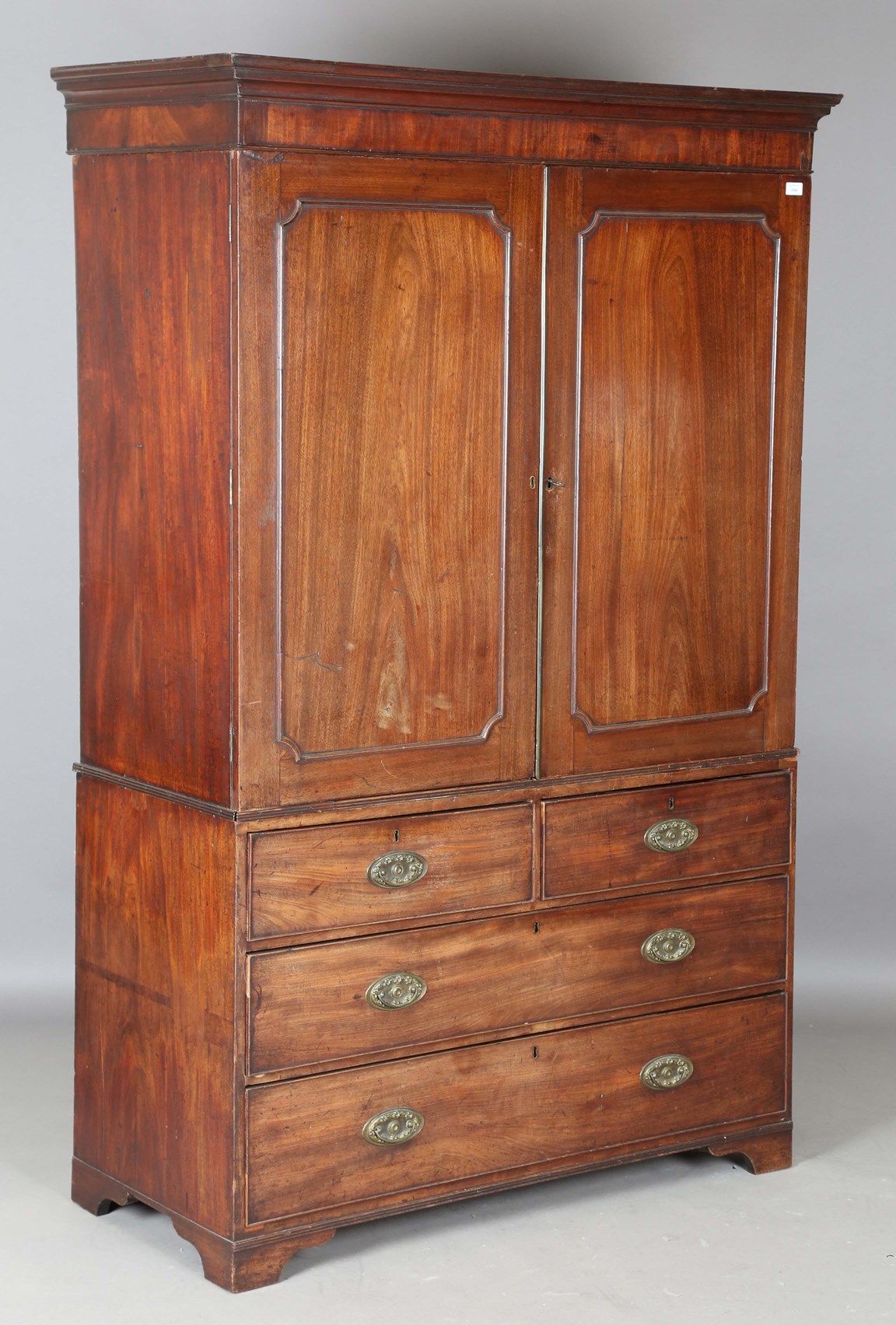 LOT 2089