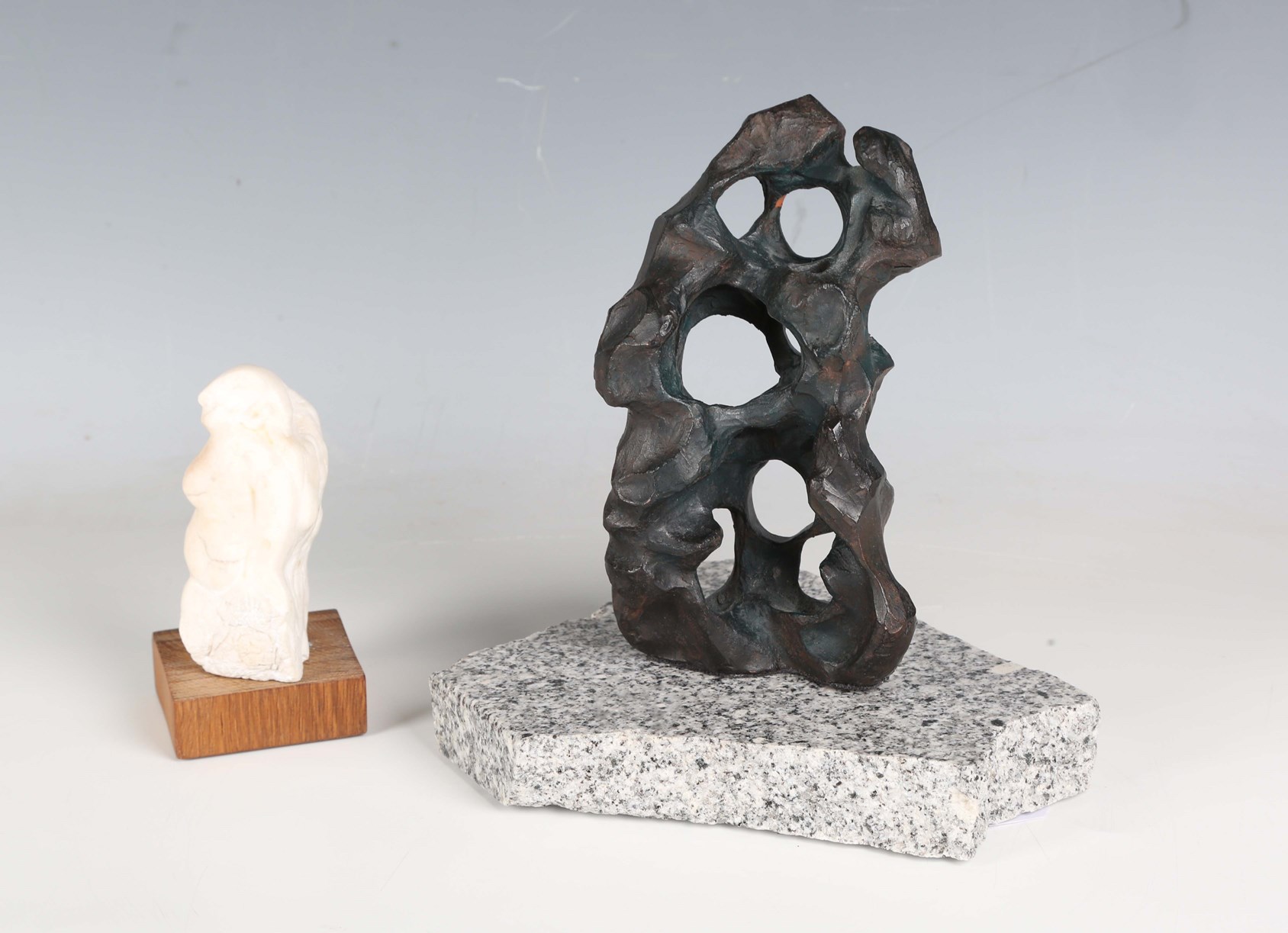LOT 2540