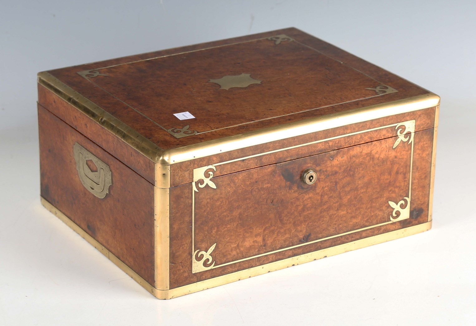 LOT 2588