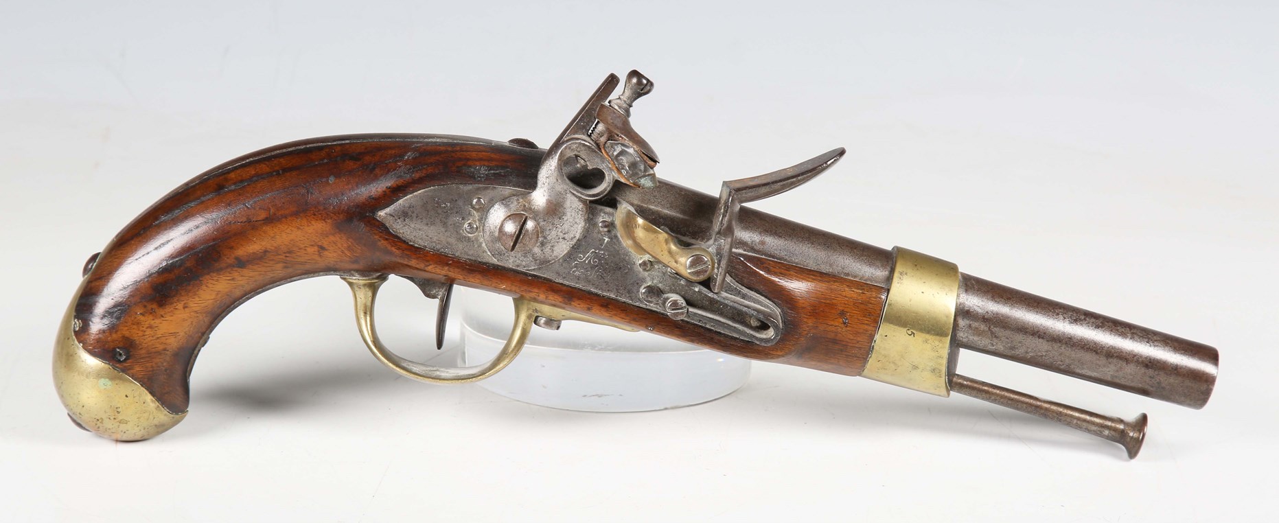 LOT 4073