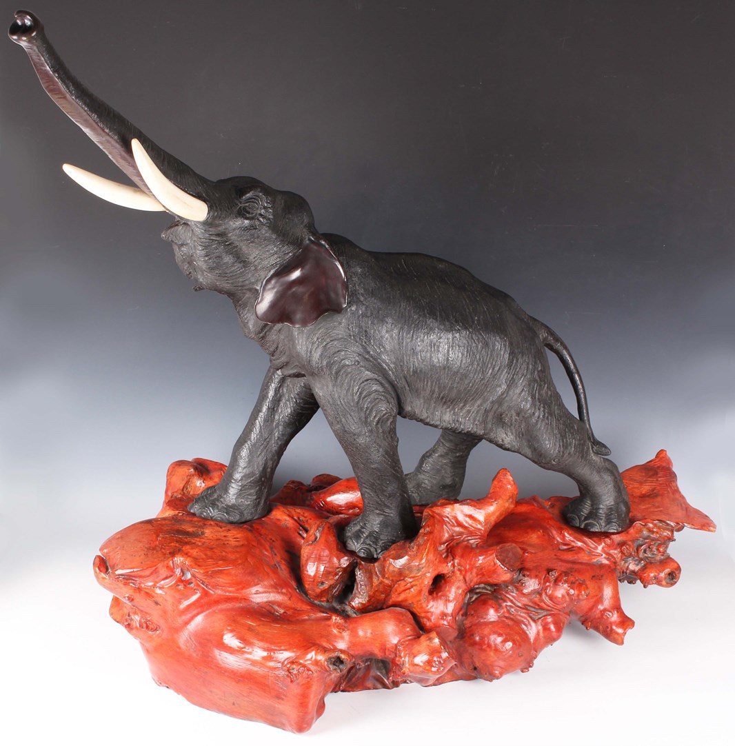 LOT 1100