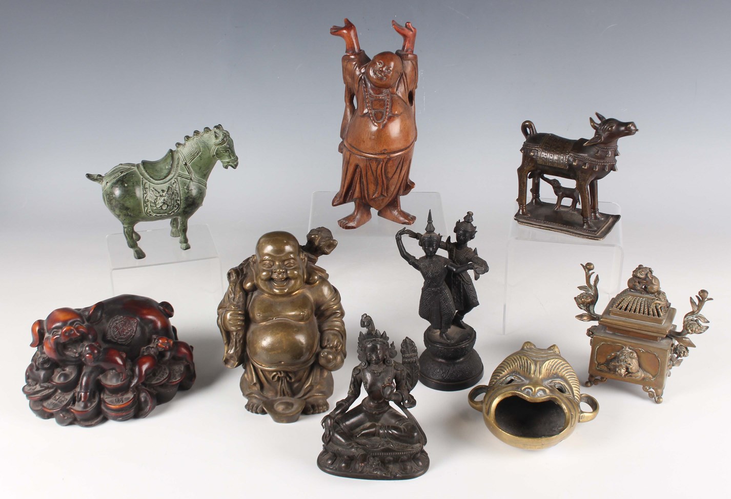 LOT 1207