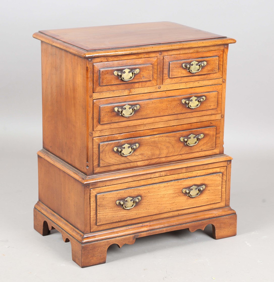LOT 2033