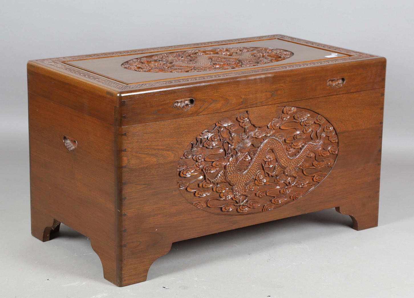 LOT 2051
