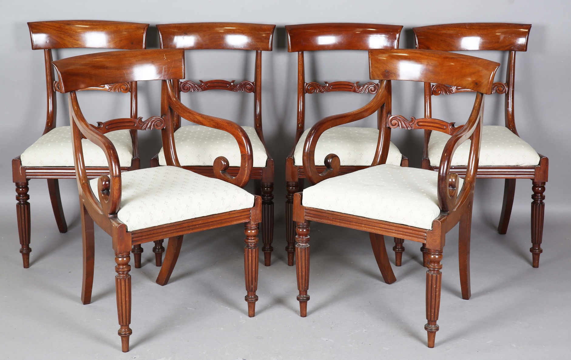 LOT 2084