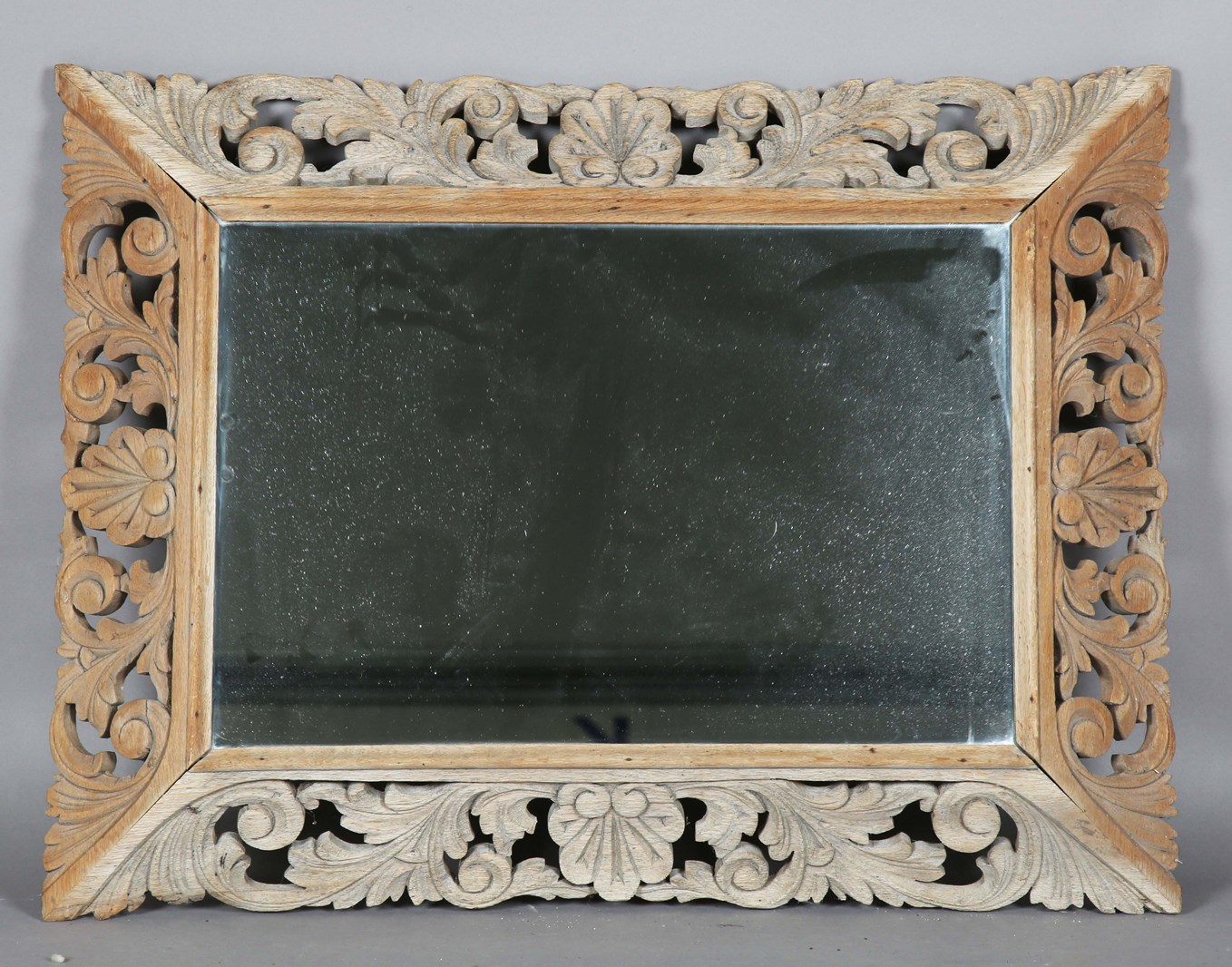 LOT 2093