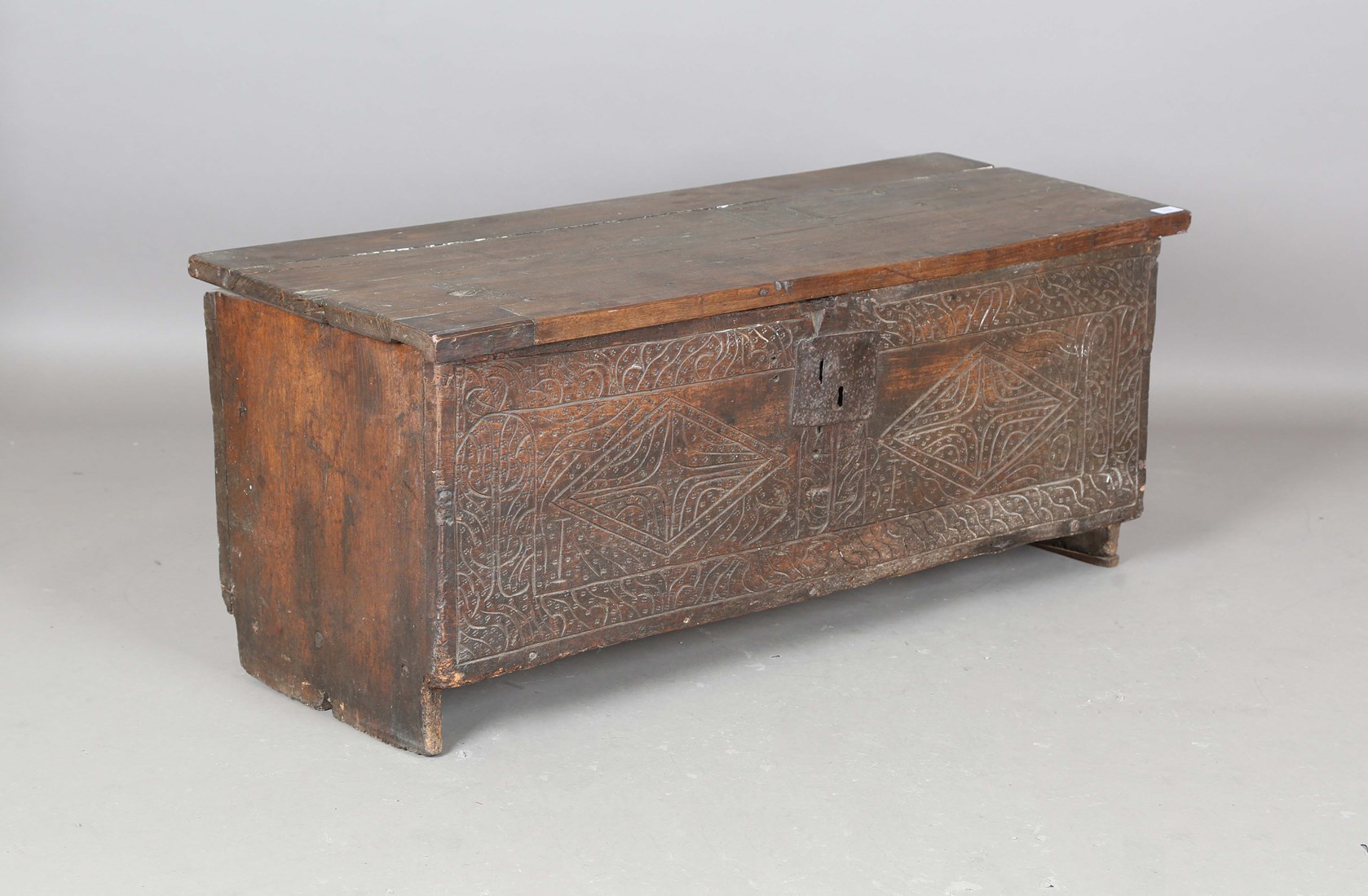 LOT 2123
