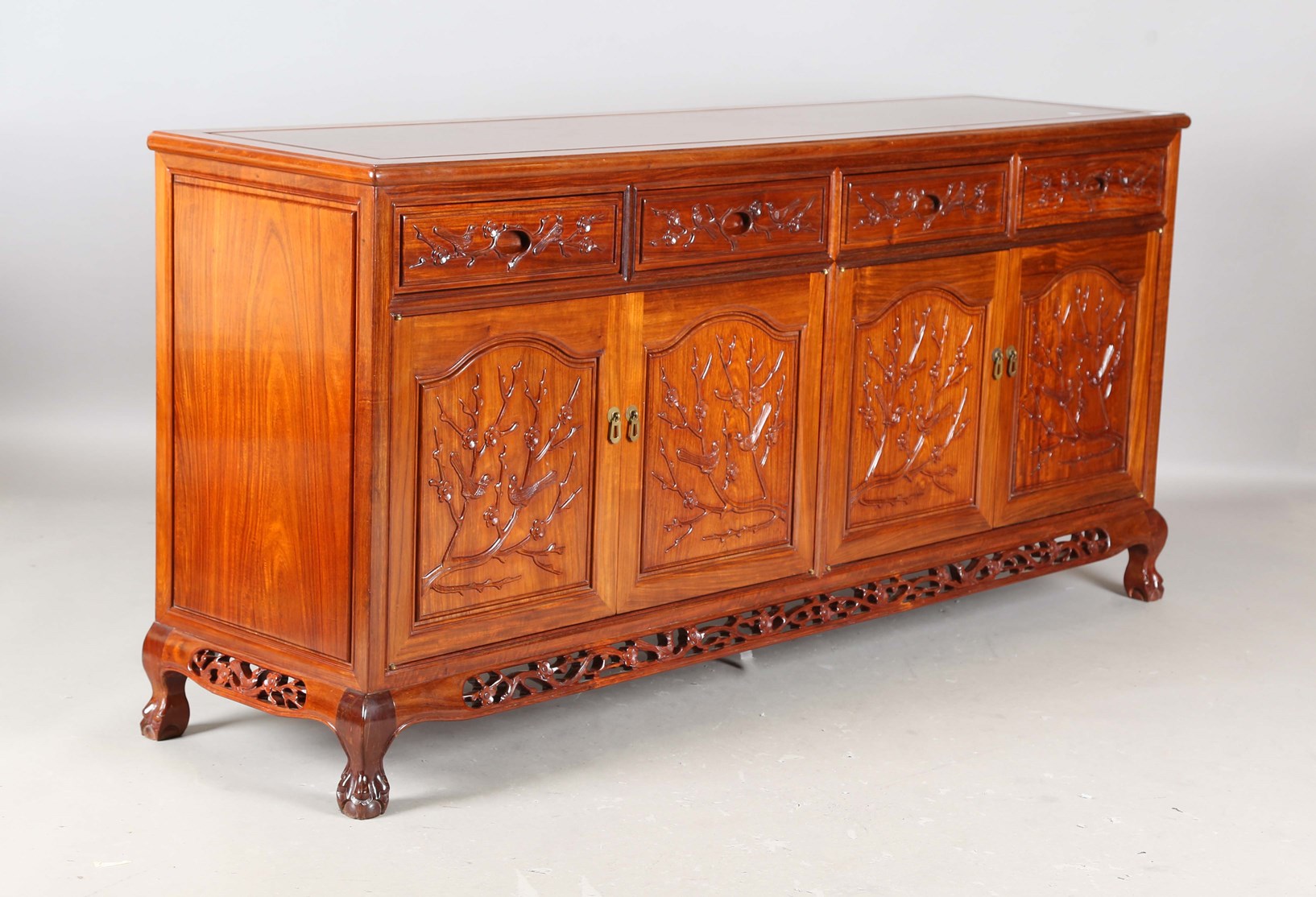 LOT 2126