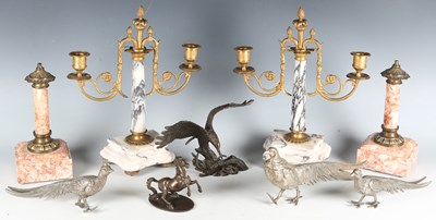 LOT 2562