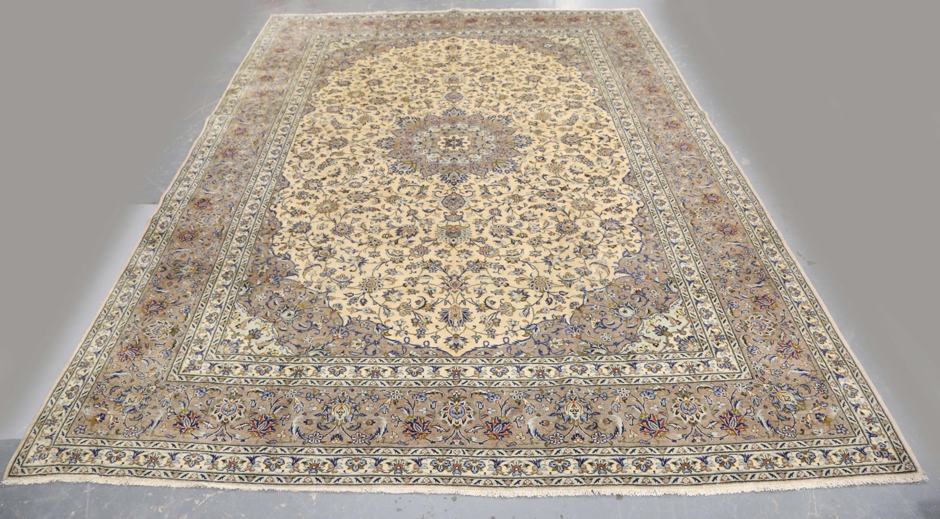 LOT 2901